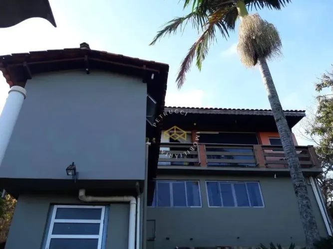 CHÁCARA À VENDA COM 4 VAGAS 1442M² NO VALE VERDE - SP