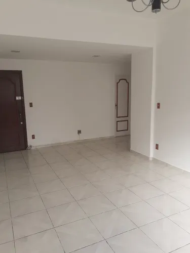 Apartamento no Centro de Caxambu 