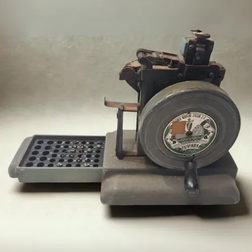 Rara Máquina Etiquetadora dos Anos 50 - Antiga