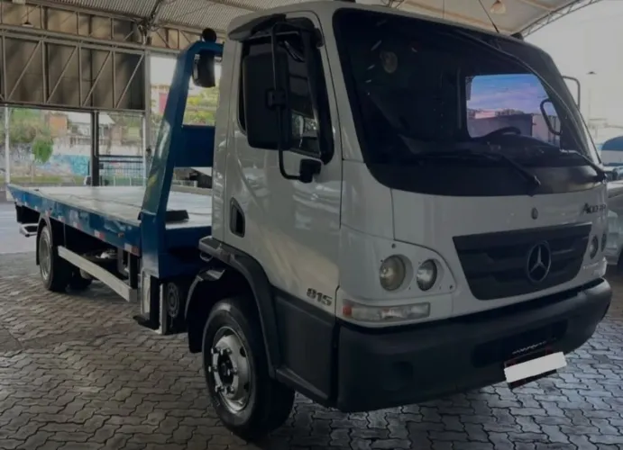 Accelo 815 guincho plataforma  2019