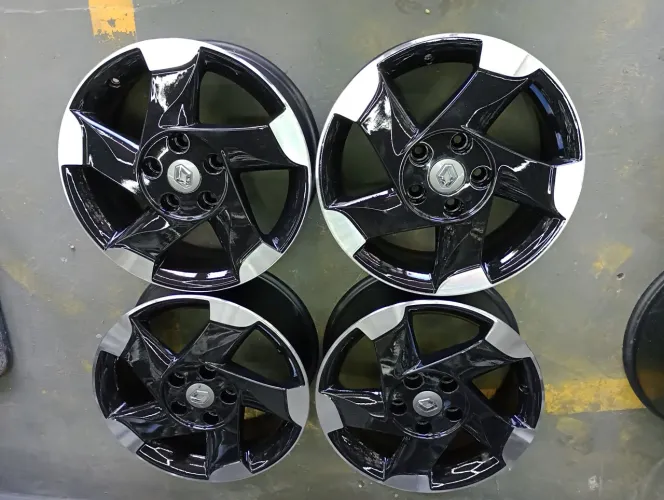Rodas Aro 16 Originais Renault Duster