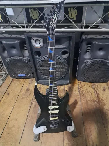 Guitarra de luthier