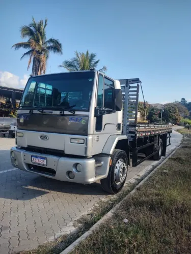Ford cargo 1517E , ano: 2006 .