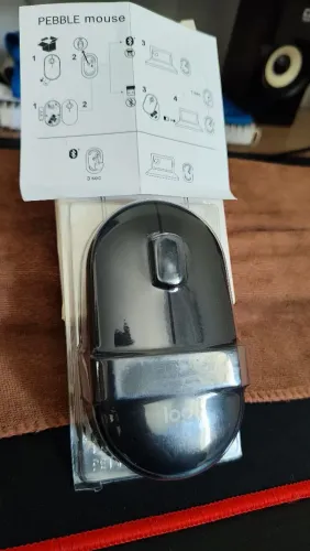 Mouse Logitech Pebble - Preto
