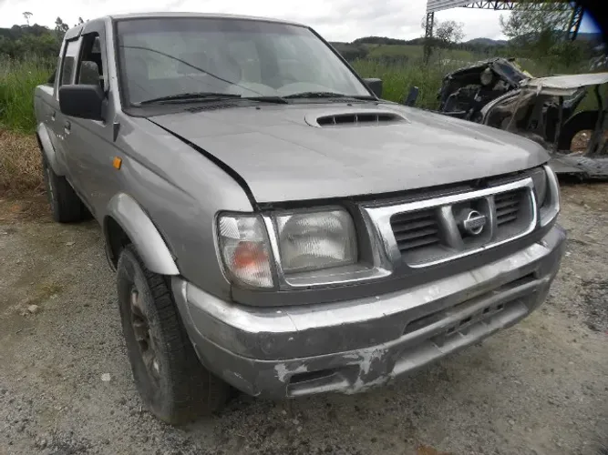 Nissan Frontier 2.5 2001 Veiculo Destinado A Retirada De Peças