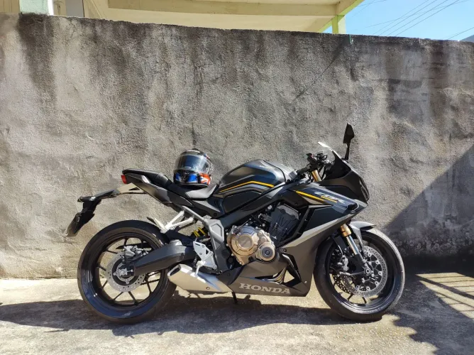 Honda CBR 650R