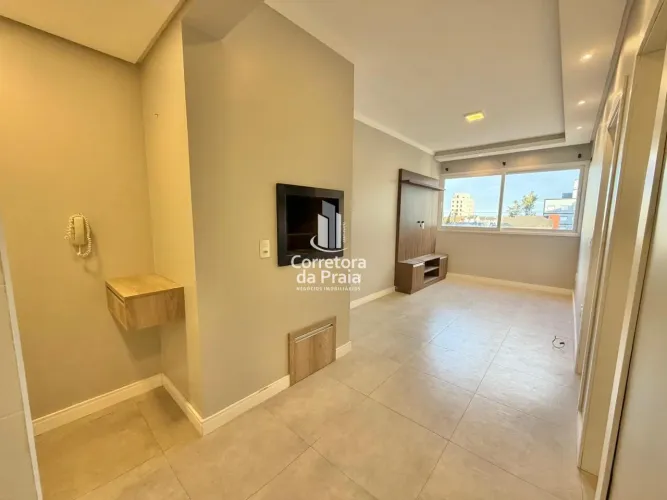 Apartamento para Venda em Tramandaí, Centro, 1 dormitório, 1 banheiro, 1 vaga