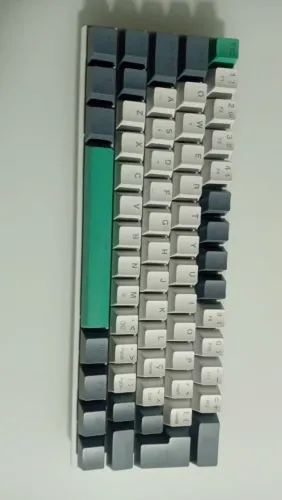 Teclado Mecânico Gamer Machenike K500-B61, Switch Huano Brown, ABNT, Branco - K500-B61BBR