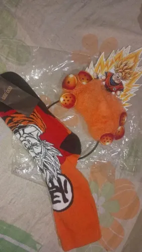 Tiara e meia tema Goku