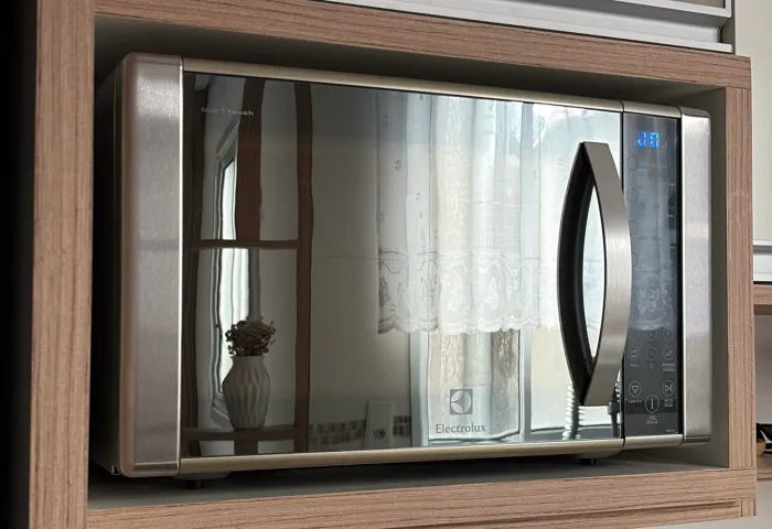 Microondas Electrolux Inox Grill