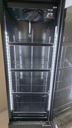VENDO CERVEJEIRA 220volts