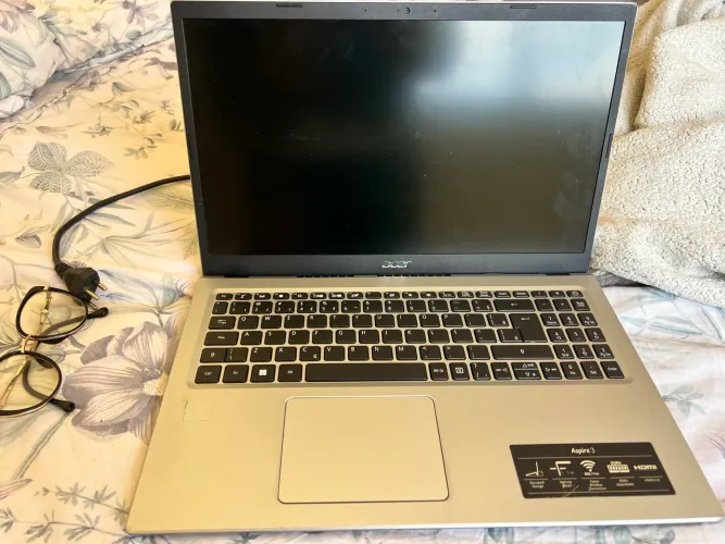 Notbook acer, core i3 ddr4 516gb