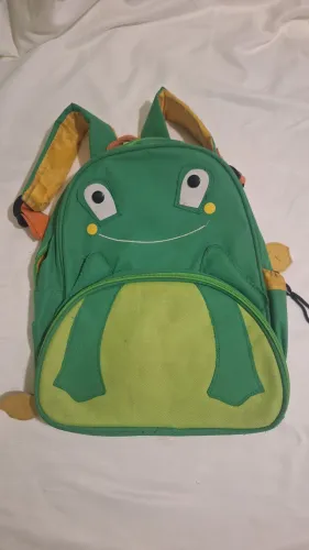 Mochila infantil sapo