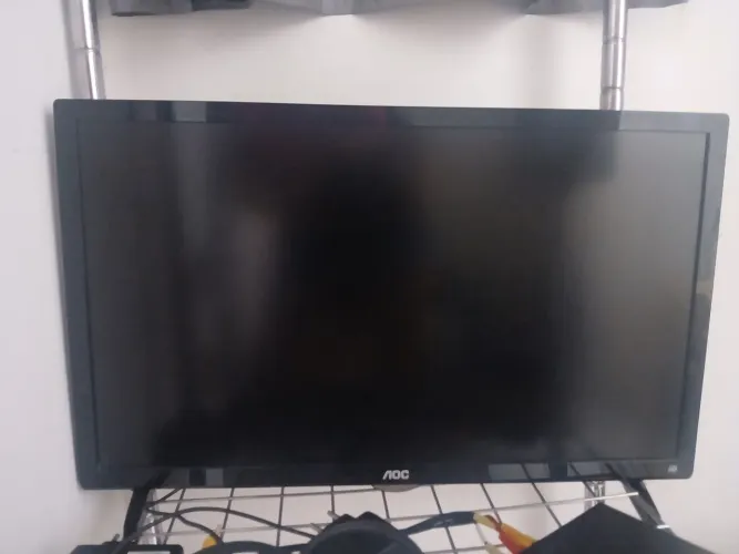 Tv 24"
