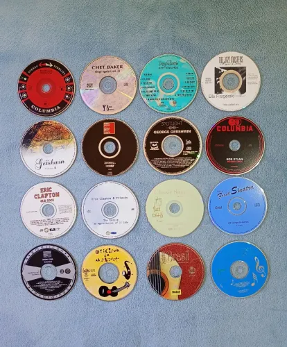 Kit 16 CDs de Jazz e Blues clássicos. Miles Davis, Chet Baker, Dizzy Gillespie, Ella Fitzg