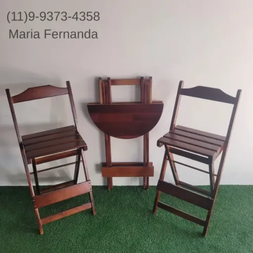 Bistro de madeira