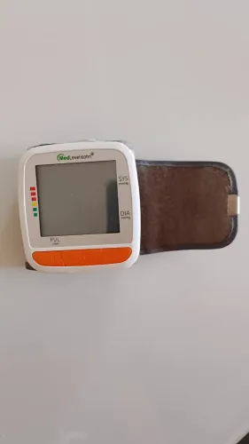 Aparelho de pressão digital ? automático, de braço ou pulso