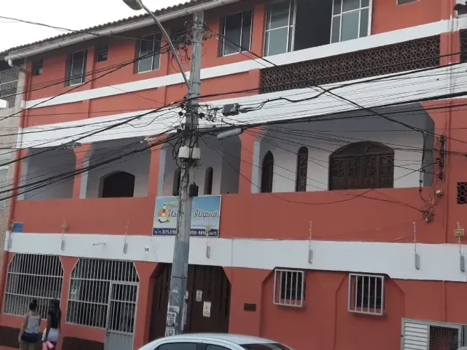Quitinet semi mobiliada, excelente localização em Itapuã!