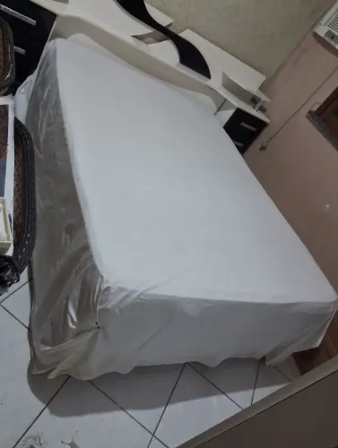 Cama Box casal mais cabeceira com criado mudo 