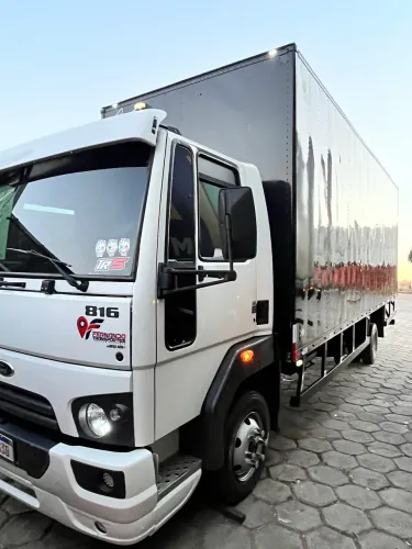 Ford cargo 816 