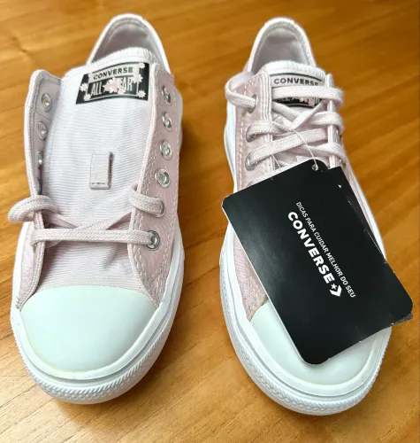Converse Chuck Taylor Move Original