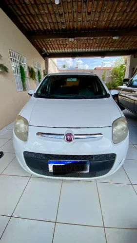 Fiat Palio Attractive 1.0 EVO Fire Flex 8V 5P 2014
