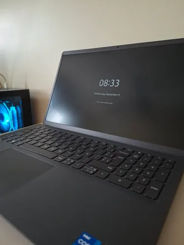 Notebook Dell Inspiron 15 3530 - Core i7 de 13°Ger, 16GB RAM, SSD 512GB