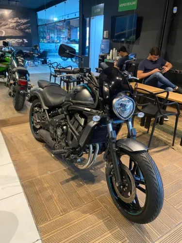 VULCAN 650S CAFÉ CINZA 0KM "2025"  / Grupo Tokyo Motos.