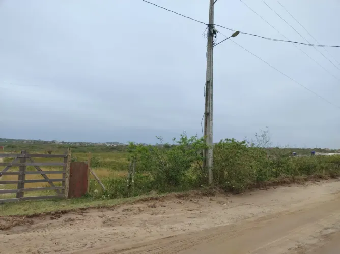 Vendo terreno bem abaixo do preço 