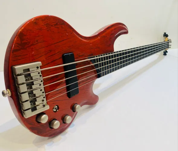 Baixo Cort Curbow 5 - Bartolini Mk1