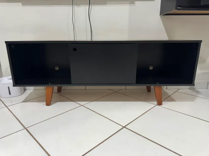 Conjunto de painel e rack