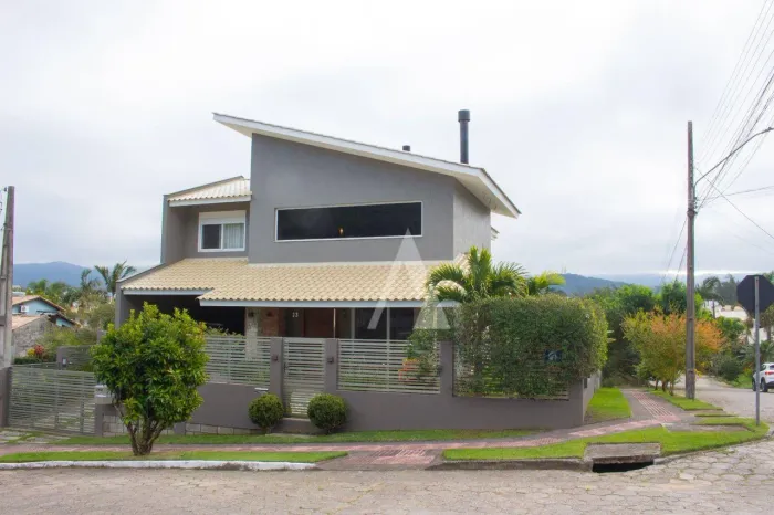 Casa com 3 dormitórios à venda, 222 m² por R$ 3.500.000,00 - Panorâmico - Garopaba/SC