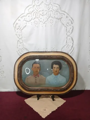 Antigo Quadro Porta Retrato Foto E Época Vidro Bombe