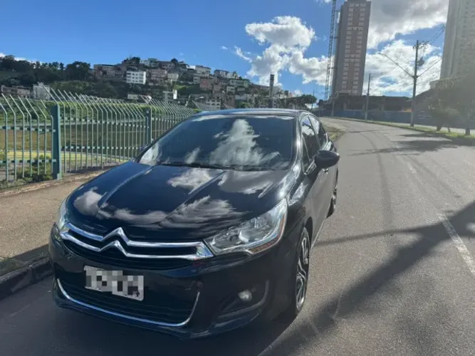 Citroen C4 Lounge Tendance 1.6 Turbo 4P AUT 2015