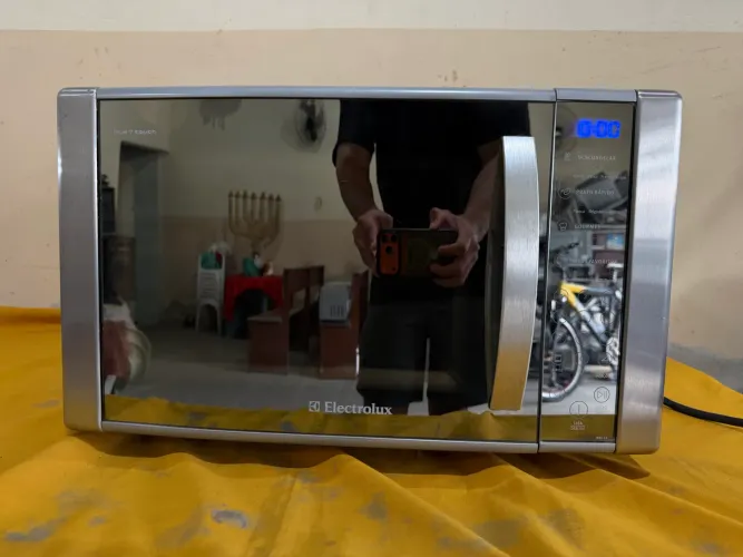 Microondas Electrolux espelhado! Aço inox 