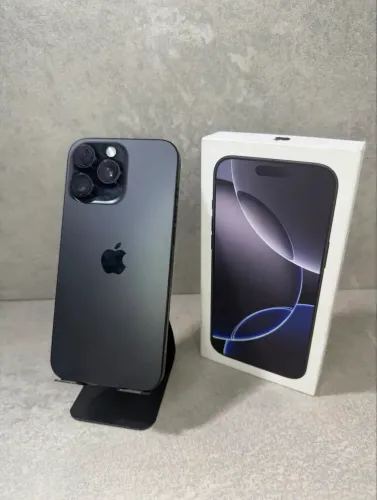 iPhone 16PROMAX - 256gb - bateria 95 - case e cabo original