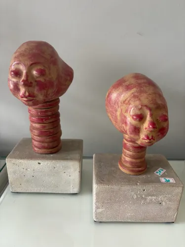 Escultura mulheres Kayan 