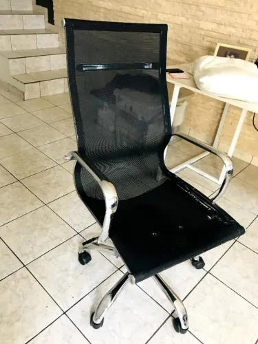 Cadeira de escritório Mobley