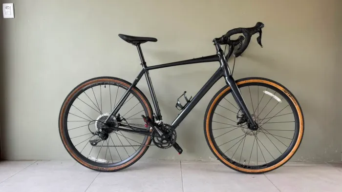 Bicicleta/ Gravel bike