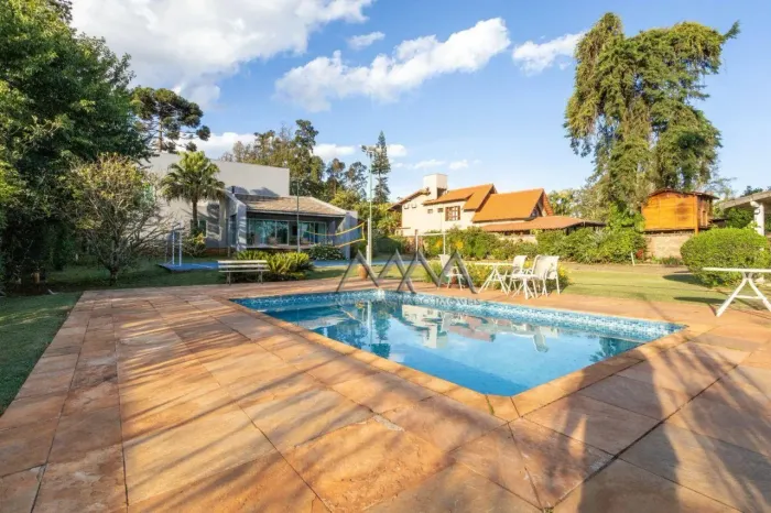 Casa à venda no Morro do Chapéu | 396 m² - 3 quartos