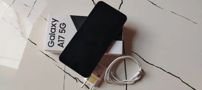 Vende-se Celular 750,00