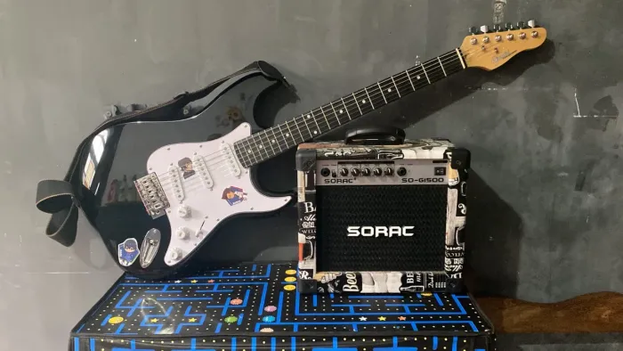 Guitarra Strinberg STS-100 Stratocaster Preta - Nova + Nota Fiscal