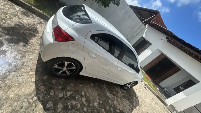 Chevrolet Onix Hatch LTZ 1.4 8V Flex Aut. 4P 2019