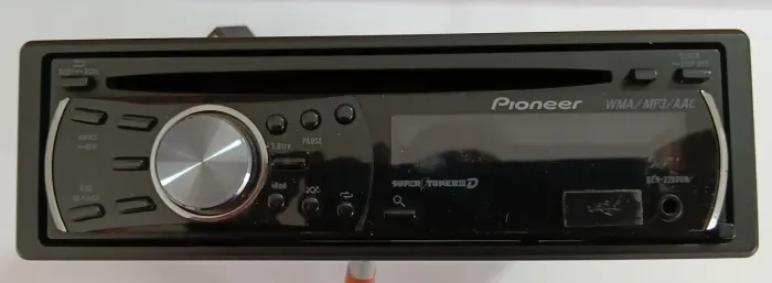 Radio automotivo  Pionner DEH-2250 UB