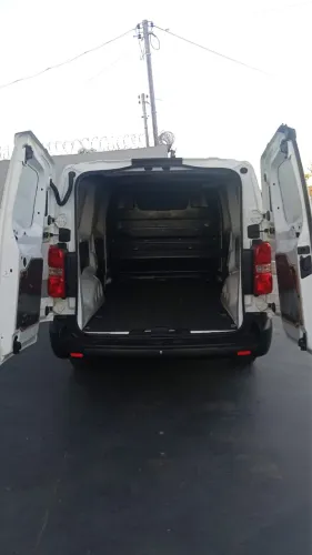 Citroen Jumpy Cargo 1.5 Turbo Diesel 2023