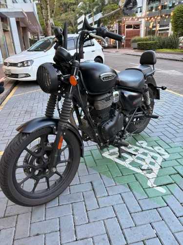 Royal Enfield Meteor 350 2025
