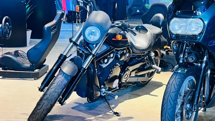 HARLEY-DAVIDSON V-ROD