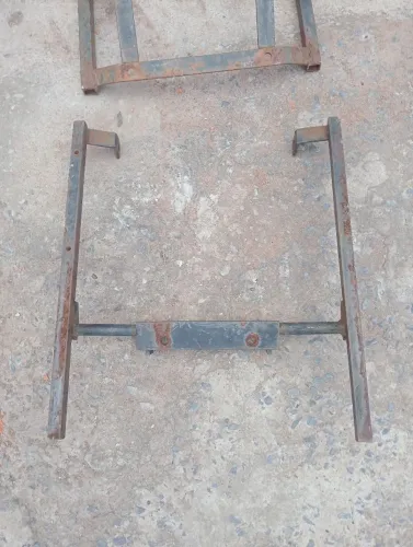 Suporte e trilho de baú 160/150/