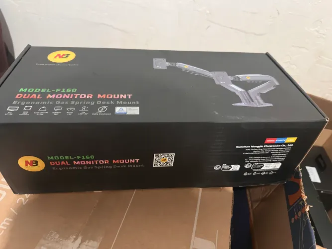 Suporte articulado para monitor