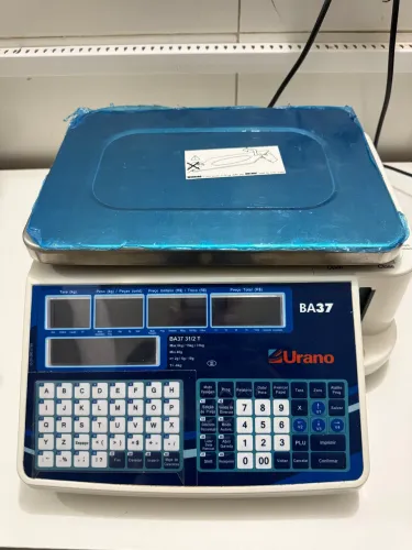Balança urano BA37